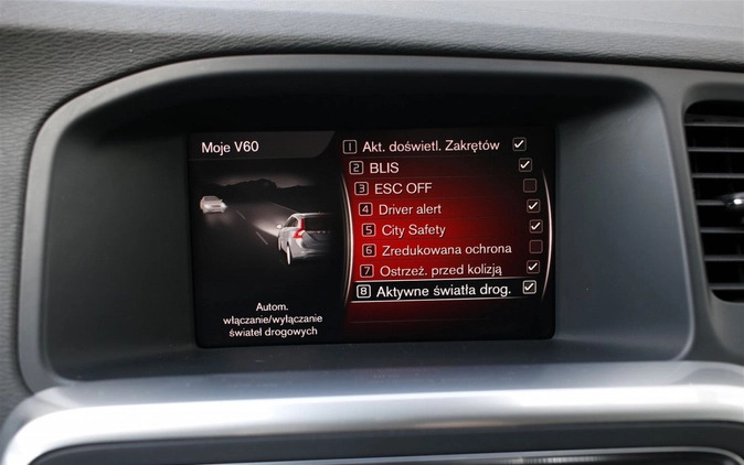 Volvo V60 Cross Country cena 87955 przebieg: 110535, rok produkcji 2018 z Kleczew małe 466